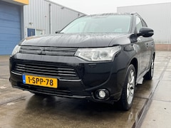 Mitsubishi Outlander - 2.0 PHEV Instyle 4WD