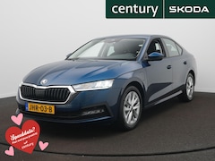 Skoda Octavia - 1.4 TSI iV PHEV Business Edition / Stoelverwarming / Sensoren / Climate
