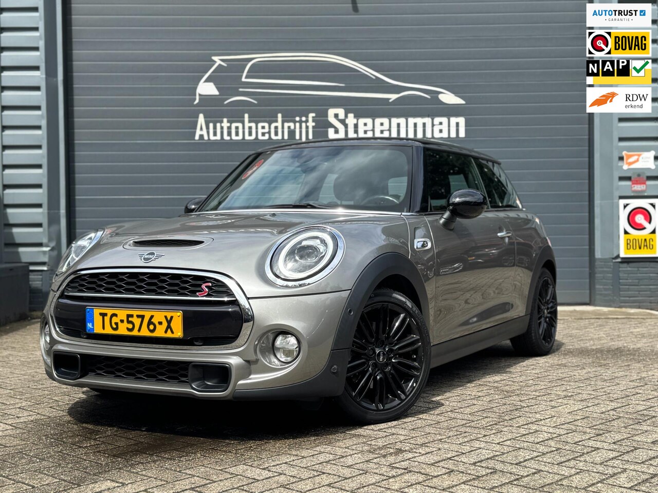 MINI Cooper S - 2.0 Chili | LED | Harmon & Kardon | Leder - AutoWereld.nl