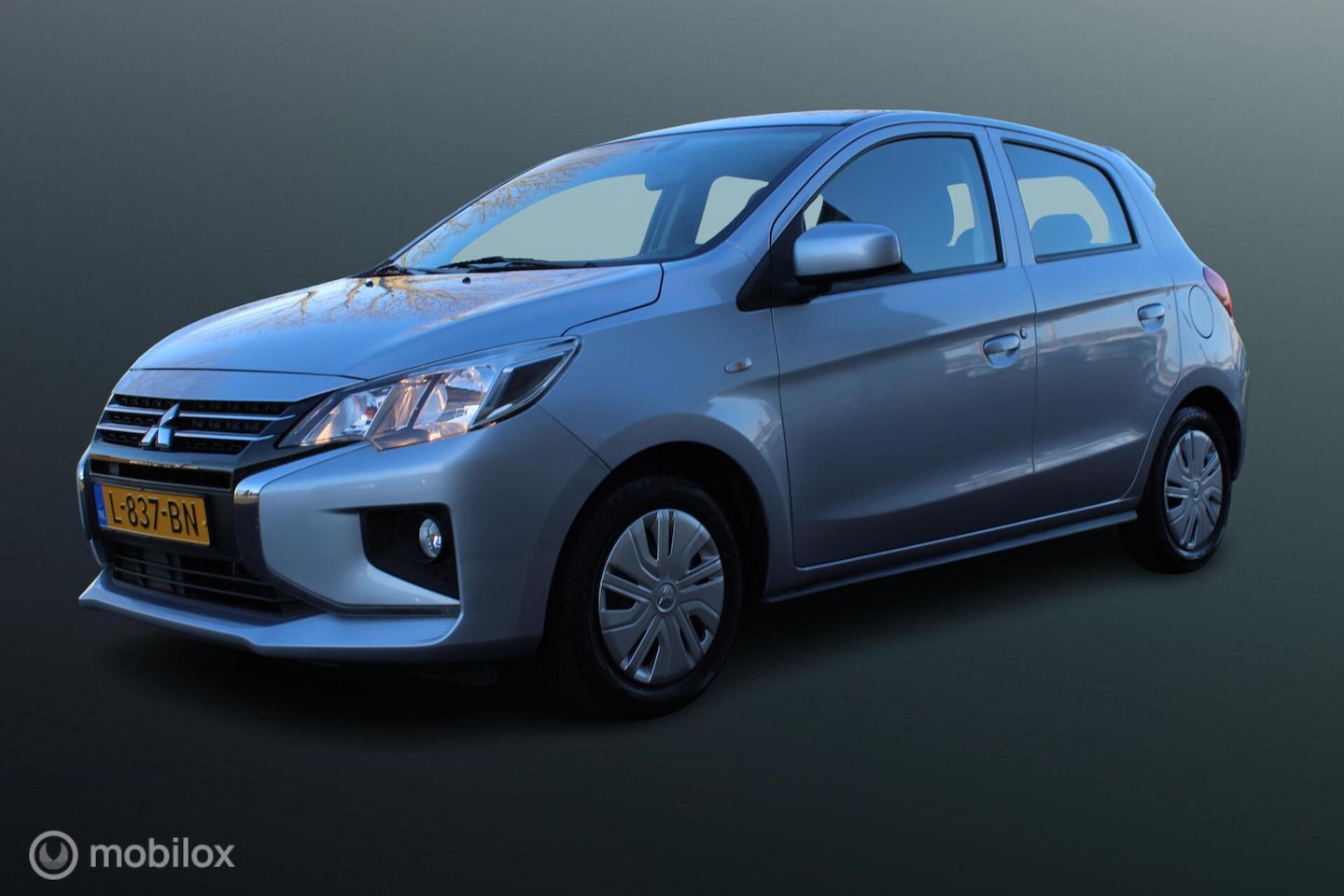 Mitsubishi Space Star - 1.2 Cool+ 1.2 Cool+, Airco, DAB, Bleutooth, Multifunctioneel stuurwiel. - AutoWereld.nl