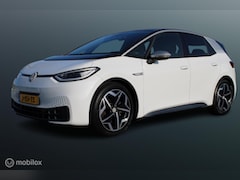 Volkswagen ID.3 - First Plus 58 kWh, Stoel-stuurverwarming, Donker glas, Zwarte hemel, Pdc voor + achter + C