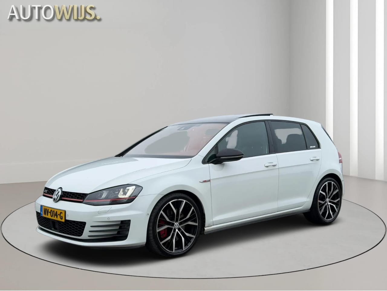 Volkswagen Golf - 2.0 TSI GTI Performance|AUT|LEDER|PANO|DYNAUDIO|CAMERA - AutoWereld.nl