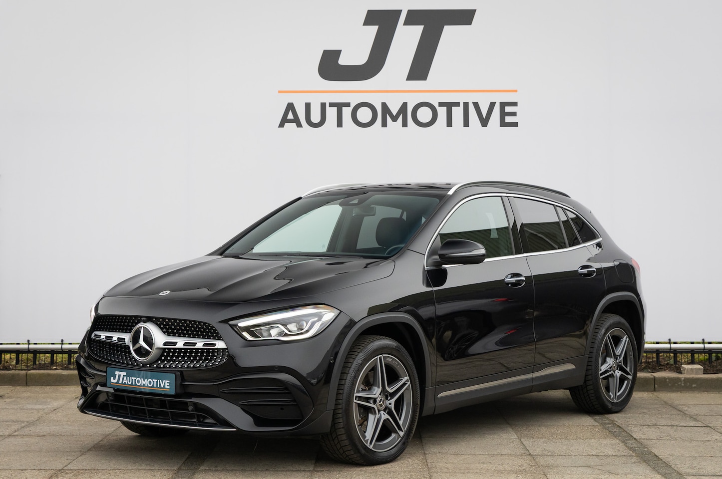 Mercedes-Benz GLA-Klasse - 250E AMG Line SOH98% stoelverwarm | Camera | Cruise - AutoWereld.nl