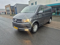 Volkswagen Transporter - 2.0 TDI L1H2 Highline 1e Eigenaar Origineel Ned