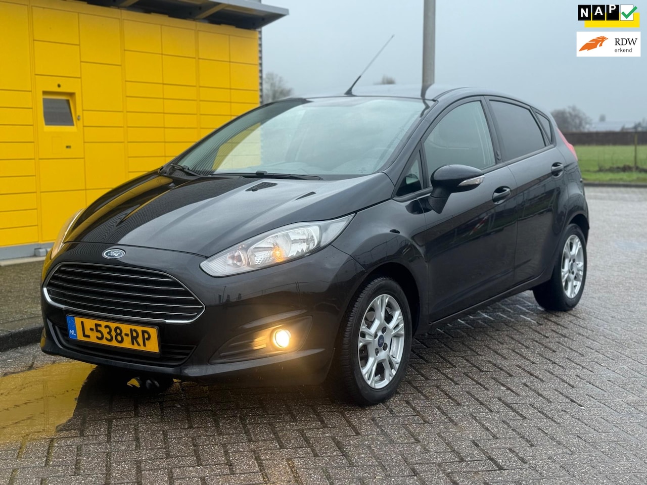 Ford Fiesta - 1.0 Style Bj 2013 5Drs Airco Stoelverw. LM-Velgen Nette auto - AutoWereld.nl