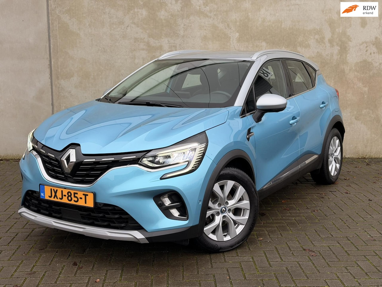 Renault Captur - 1.6 Hybrid E-Tech 160 ACC 360 CarPlay Stuurverwarming - AutoWereld.nl
