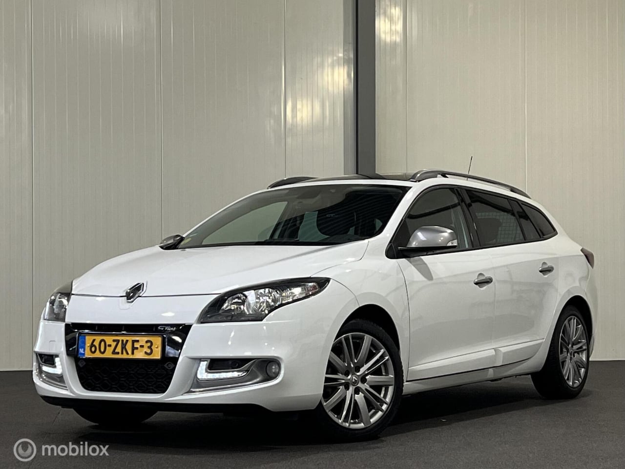 Renault Mégane Estate - 1.5 dCi GT-Line [ NAP trekh. panorama BOSE ] - AutoWereld.nl