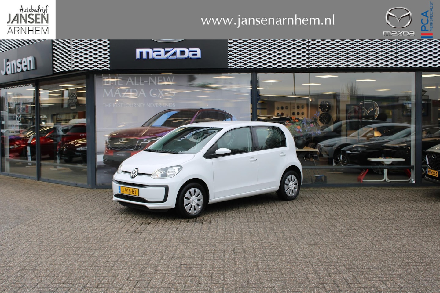 Volkswagen Up! - 1.0 BMT move up! 1.0 BMT move up! , Airco, Bluetooth, Elekt.Ramen, All Season Banden, 5-drs - AutoWereld.nl