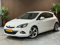 Opel Astra - 1.4 Turbo GT