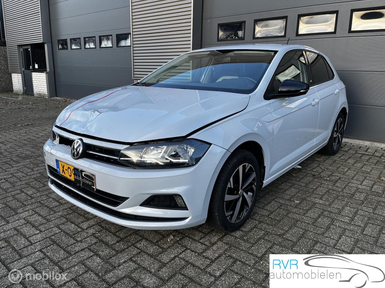 Volkswagen Polo - 1.0 TSI Beats/CAMERA/NAVI/CRUISE - AutoWereld.nl