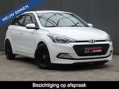 Hyundai i20 - 1.4i i-Motion * STOELVERW. * TREKHAAK