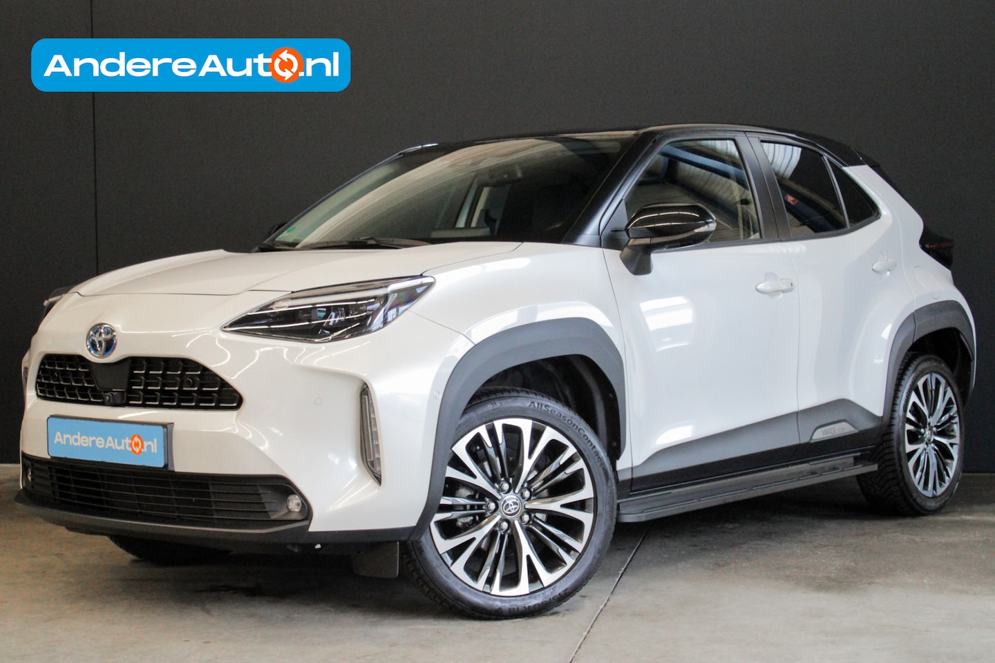 Toyota Yaris Cross - 1.5 Hybrid Executive |360 camera|dealer onderhouden|voorruit/stoelverwarming|keyless| - AutoWereld.nl