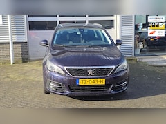 Peugeot 308 SW - 1.2 PureTech Blue Lease Executive