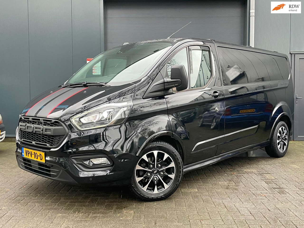 Ford Transit Custom - 320 2.0 TDCI L2H1 Sport 185PK NAP CLIMA DAB CRUISE ACC LANE ASSIST TREKHAAK LEER STOELVERW - AutoWereld.nl