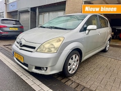 Toyota Corolla Verso - 1.8 VVT-i Terra 7pers. CLIMA RIJDT GOED NAP
