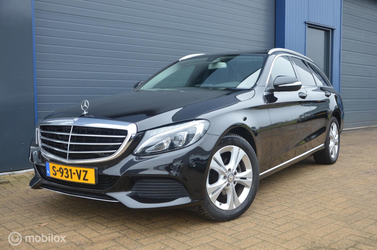 Mercedes-Benz C-klasse Estate - 180 180 ,Pano,Trekhaak,Led,Cruise - AutoWereld.nl