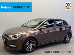 Hyundai i20 - 1.0 T-GDI Comfort NAVI-AIRCO/ECC-PDC--LMV-CRUISE-TREKHAAK