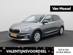 Skoda Fabia - 1.0 TSI Selection 95 PK | LED Koplampen | Navigatie | Airco | Parkeersensoren | Apple Carp