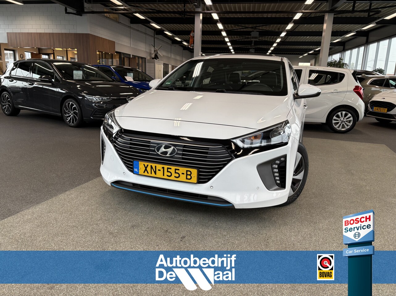Hyundai IONIQ - 1.6 GDi Hybrid Premium Automaat SCHUIFDAK/LEDER/CAMERA/TREKHAAK/WINTERPACK - AutoWereld.nl