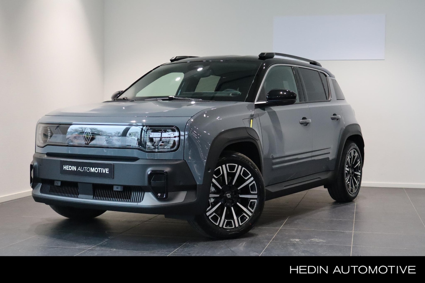 Renault 4 - Renault E-Tech electric comfort range iconic 52 kWh | Automaat | Elektrisch Bedienbare Ach - AutoWereld.nl