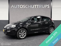 Fiat Punto Evo - 0.9 TwinAir 5 DEURS / CLIMA / NAVI / CRUISE / LMV / NAP / LUXE / 1e EIGENAAR