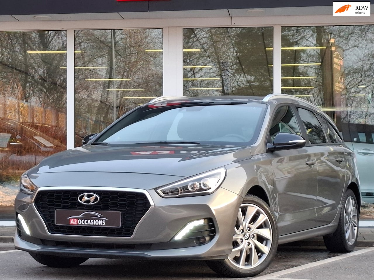 Hyundai i30 Wagon - 1.4 T Automaat Apple carplay/Androidauto/Camera/Cruise/Clima - AutoWereld.nl