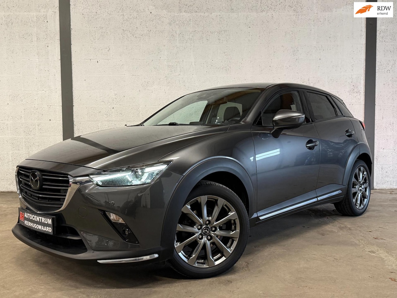 Mazda CX-3 - 2.0 SkyActiv-G 120 SkyLease GT Leder|Bose|Camera|Dealer Onderhouden !! - AutoWereld.nl