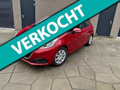Peugeot 208 - 1.2 PureTech Active | AUTOMAAT|5 Drs|Trekhaak| Metallic|Navigatie GROOT scherm