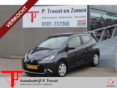 Toyota Aygo - 1.0 VVT-i x-play Lage kilometerstand/Automaat/Navigatie/Apple carplay/Airco/Achteruitrijca