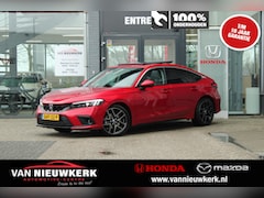 Honda Civic - 2.0 HYBRID 184PK eCVT Advance | NL auto | Winterset plus velgen | Keramische coating |