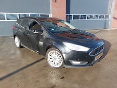 Ford Focus Wagon - 1.5 TDCI Titanium AIRCO/ECC/NAV/LMV