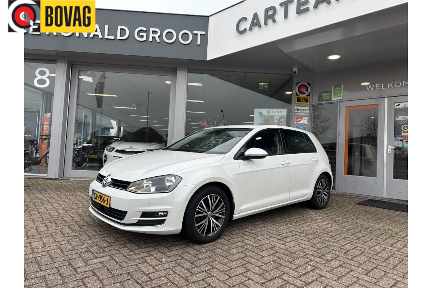 Volkswagen Golf - 1.4 TSI Con. Ser. | Automaat | Navi | Cruise | Airco | Trekhaak - AutoWereld.nl