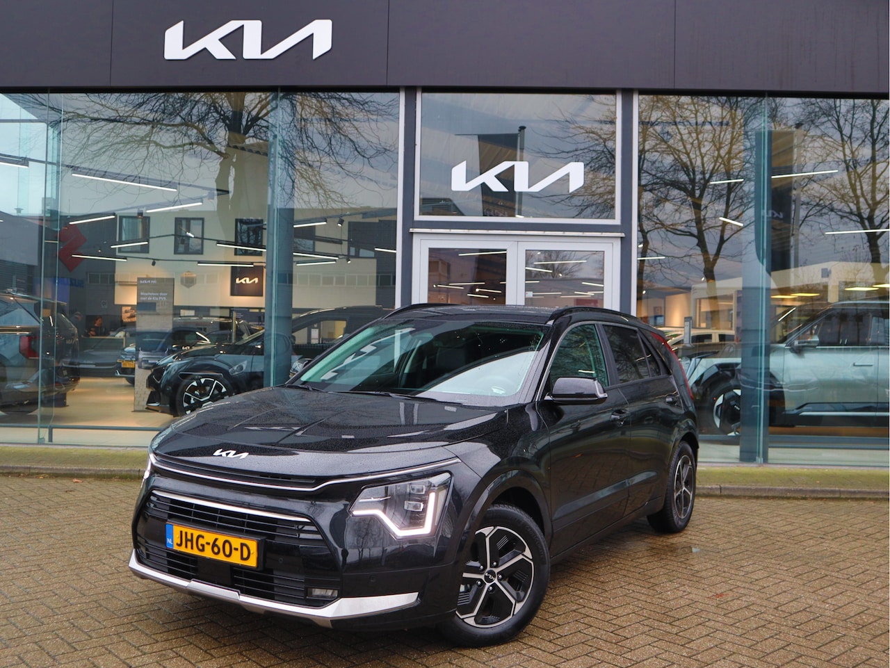 Kia Niro - 1.6 GDi Hybrid DynamicPlusLine | Navi | Stoelverw | Navigatie | Camera | Keyless | tot 10j - AutoWereld.nl