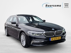 BMW 5-serie - 530d Luxury 530d High Exe | Luxury-line | Head-up Display | Panoramadak |