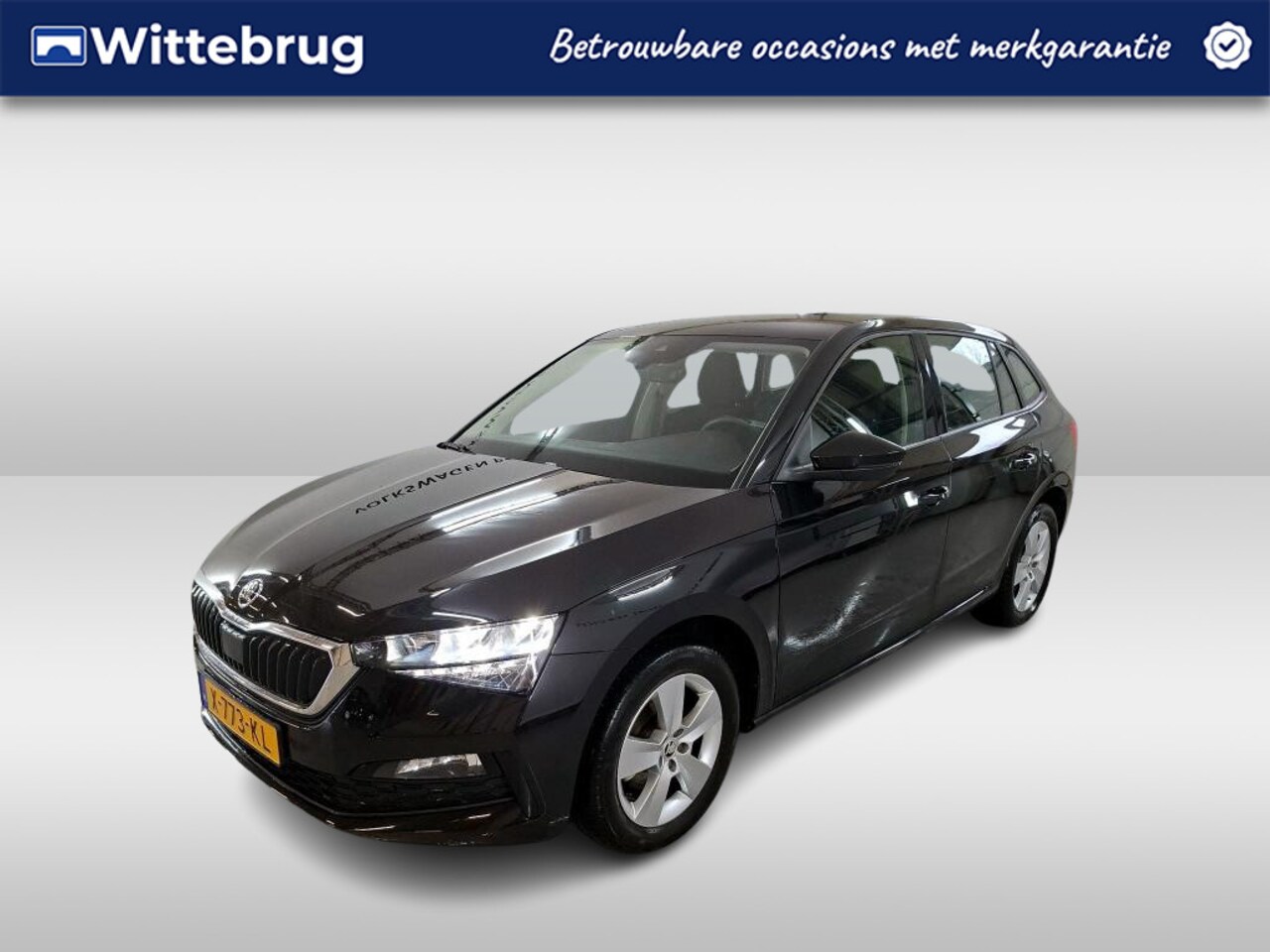 Skoda Scala - 1.0 TSI 110pk Ambition / Navigatie by APP / Airco / LED / LM 16 inch - AutoWereld.nl