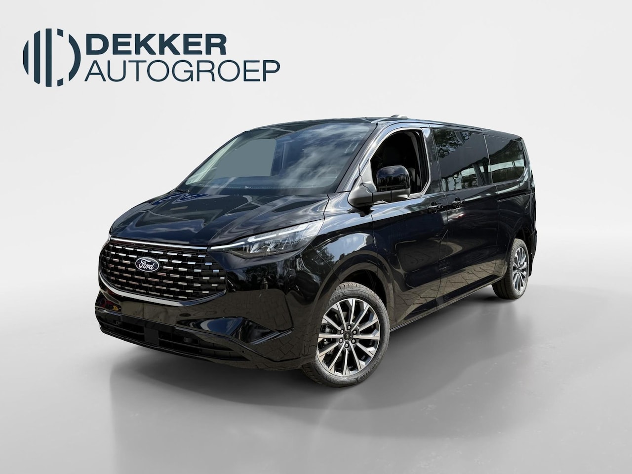 Ford Transit Custom Tourneo - Titanium X L2H1  Winterpack / Trekhaak / Apple Carplay / Android Auto  8 Persoons - AutoWereld.nl