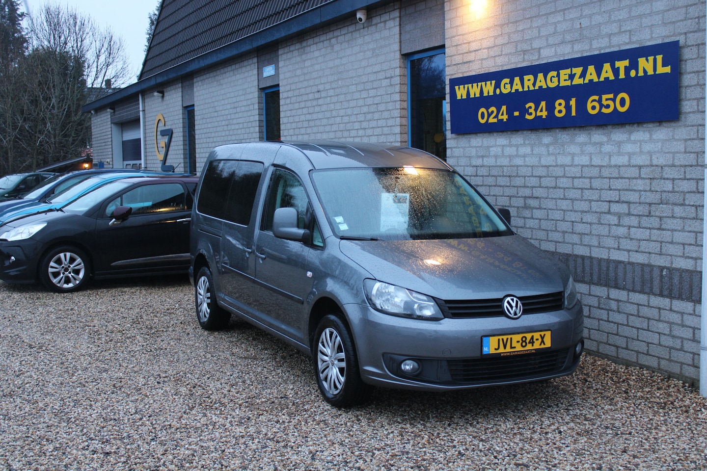 Volkswagen Caddy Maxi - 1.2 TSI 5Pers. Trendline Airco 2 schuifdeuren 2 achterdeuren - AutoWereld.nl