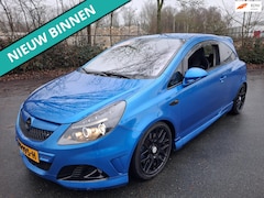 Opel Corsa - 1.6-16V T OPC NETTE AUTO RIJDT EN SCHAKELT GOED