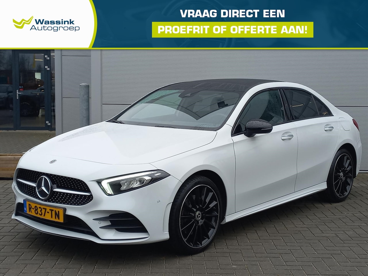 Mercedes-Benz A-klasse - Limousine A 250 e 218pk Plug-in-Hybride Automaat AMG Line | Navigatie | Open dak | 19" Lm - AutoWereld.nl