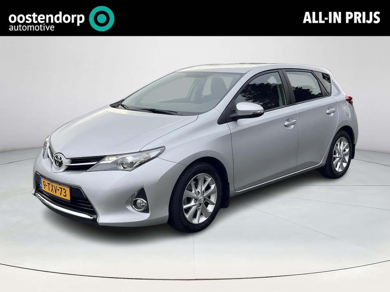 Toyota Auris - 1.3 Now | Climate control | Cruise control | Trekhaak - AutoWereld.nl