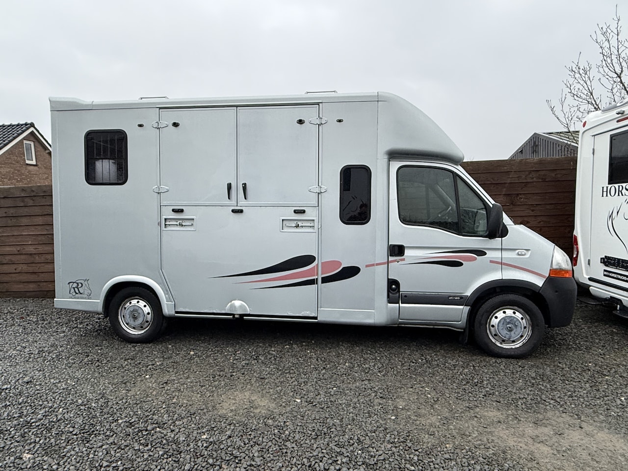 Renault Master Pro - PAARDENWAGEN | HORSETRUCK | MTM | SAFETY 5 | 2006 | 120PK | MANUEEL | DUB CAB | 5-SEAT | M - AutoWereld.nl