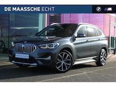 BMW X1 - xDrive25e High Executive xLine Automaat / Panoramadak / Sportstoelen / Comfort Access / LE