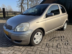 Toyota Yaris - 1.3 VVT-i Sol AUTOMAAT LAGE KILOMETERSTAND