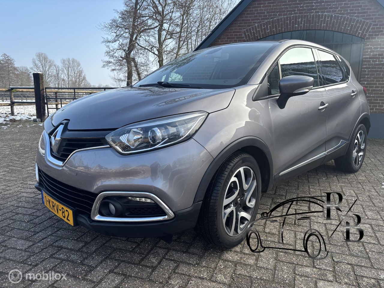 Renault Captur - 0.9 TCe Dynamique NAVI CRUISE AIRCO PARK SENS - AutoWereld.nl
