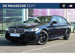 BMW 5-serie Touring - 530i High Executive M Sport Automaat / Panoramadak / Trekhaak / Sportstoelen / M Sportonde