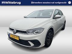Volkswagen Polo - 1.0 TSI Life Parkeersensoren / Airco / App-Connect / 15"LM Velgen Essex / LED koplampen