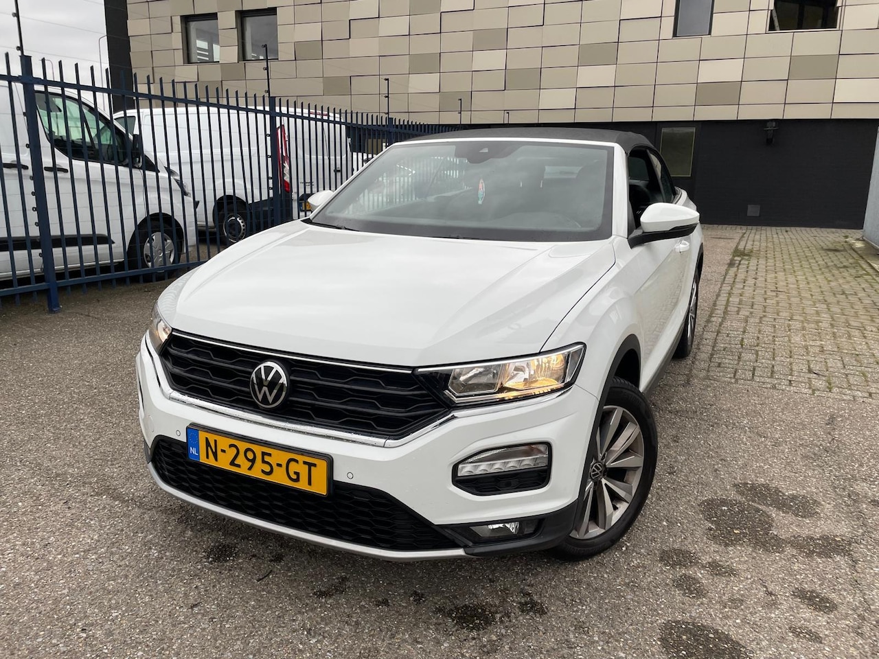 Volkswagen T-Roc Cabrio - 1.0 TSI Style 1.0 TSI Style - AutoWereld.nl