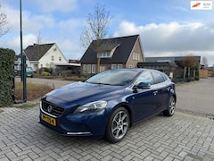 Volvo V40 - 2.0 D4 Ocean Race | 190 PK Leder Pano Stoelverwarming |