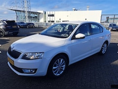 Skoda Octavia - 1.2 TSI Aut Ambition BNS 105pk | Orig NL