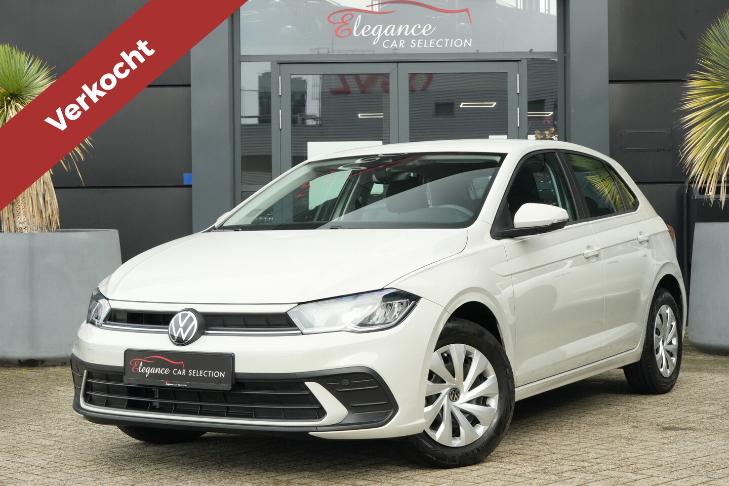 Volkswagen Polo - 1.0 MPI Edition 81pk AppleCarPlay/Cruisecontrol/PDC - AutoWereld.nl